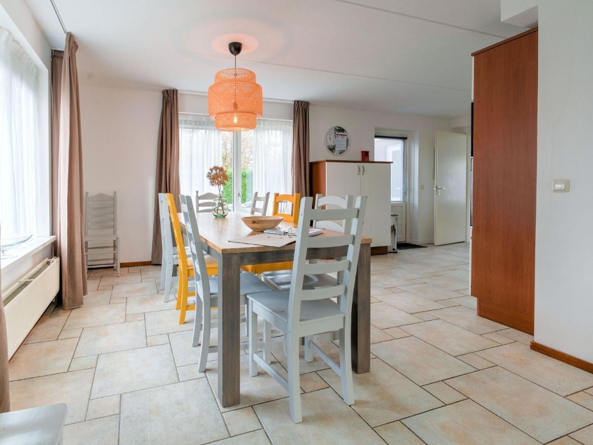 Captivating Holiday Home In Zeewolde Near Forest المظهر الخارجي الصورة